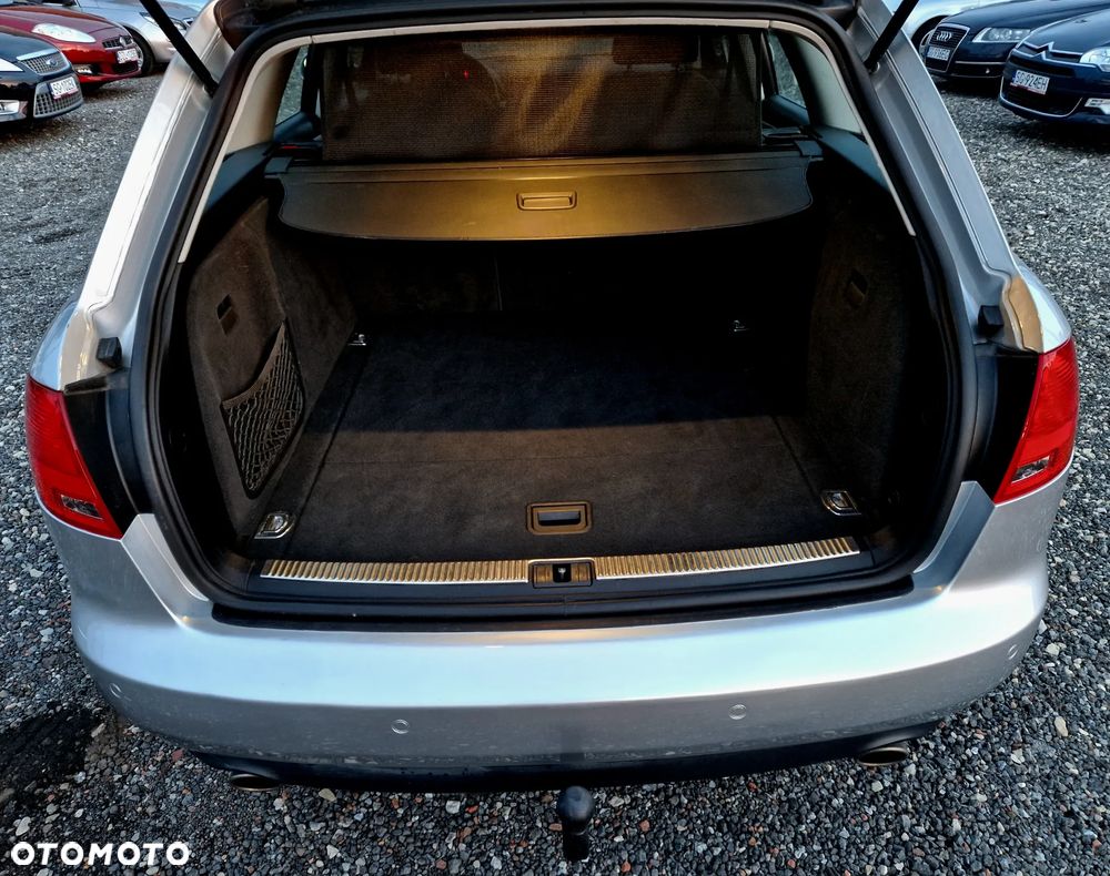 Audi A4 Avant - 10