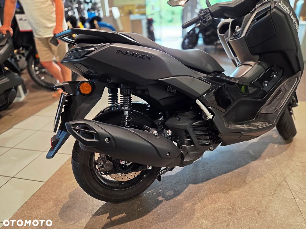 Yamaha NMAX - 2