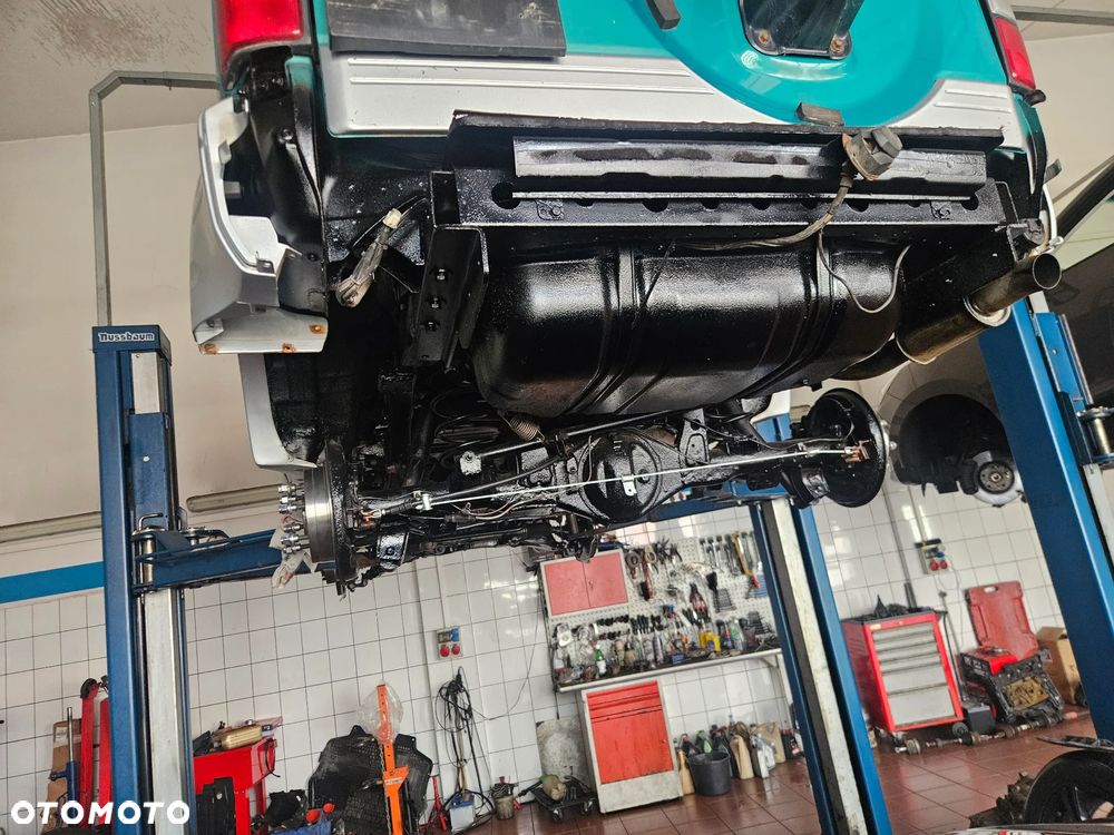 Toyota Land Cruiser KJ90 3.0 TD - 25