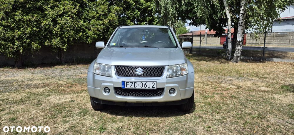 Suzuki Grand Vitara - 2
