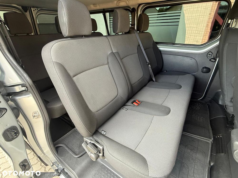 Renault Trafic 2.0 dCi EDC - 19