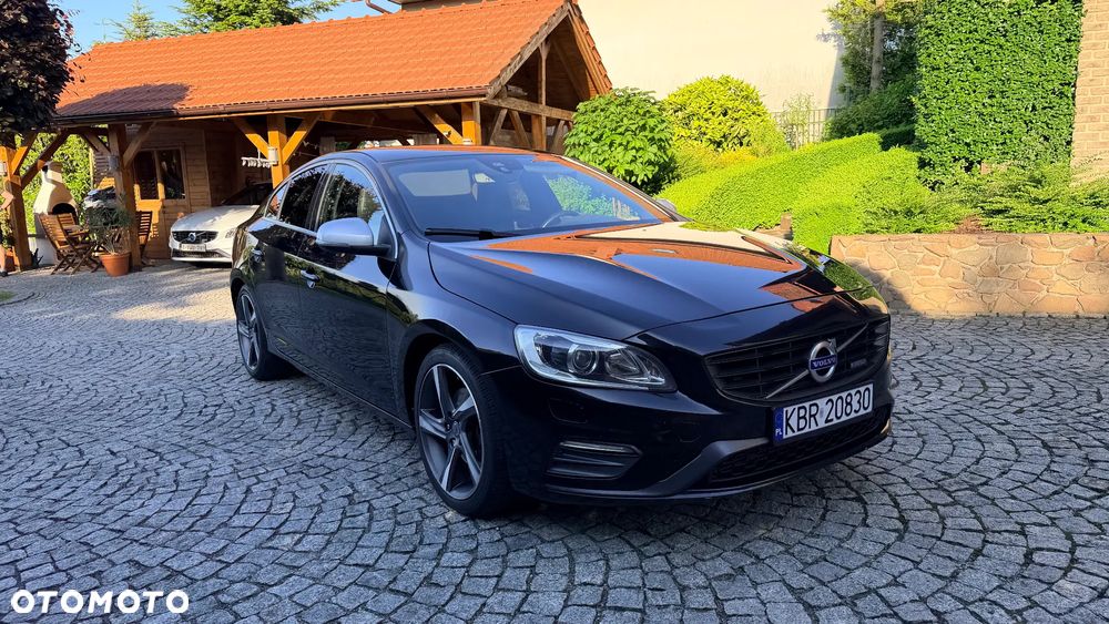 Volvo S60 D4 Drive-E R-Design Summum - 3