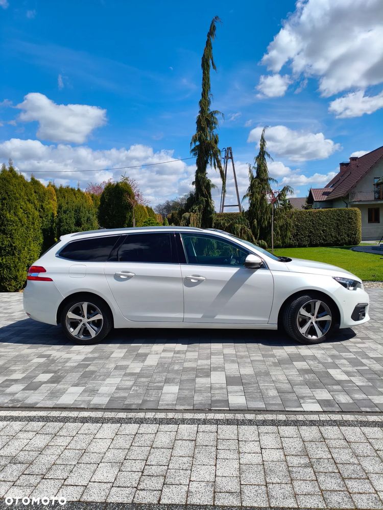 Peugeot 308 BlueHDi 150 Stop & Start Allure - 11