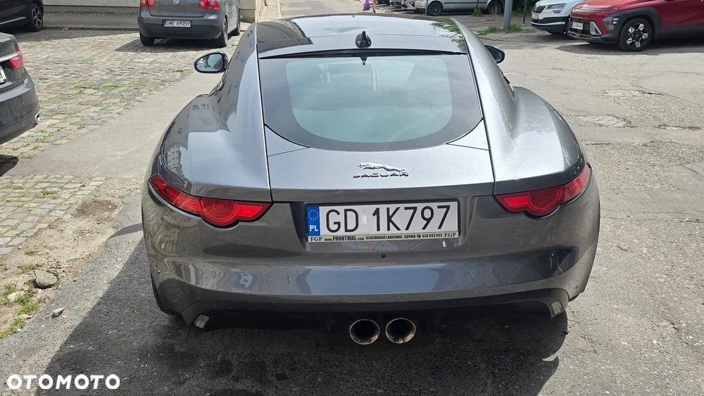 Jaguar F-Type S - 8
