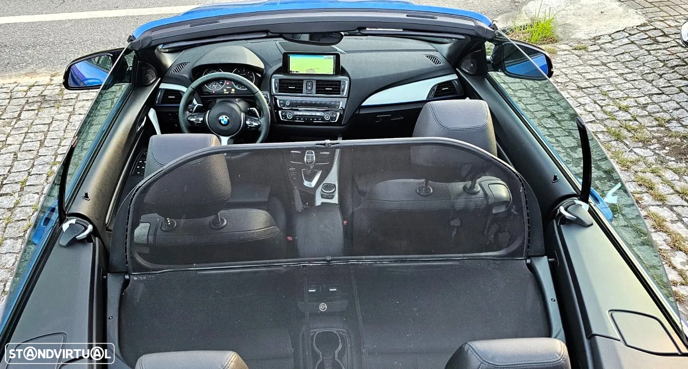 BMW 225 d Cabrio Pack M Auto - 24