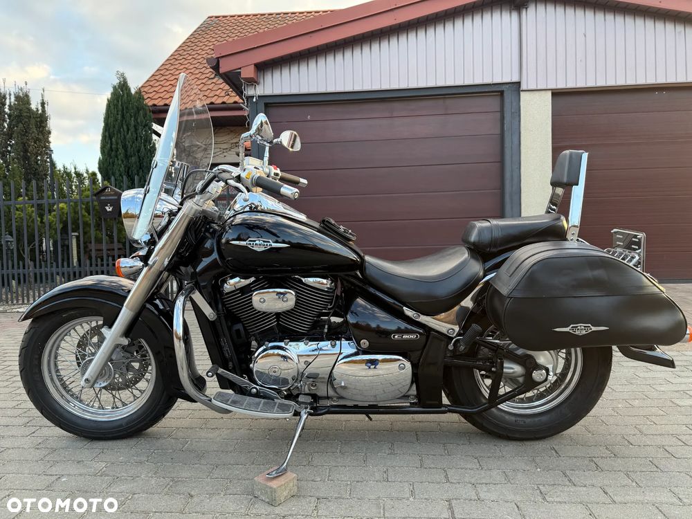 Suzuki VL 800 Volusia - 9