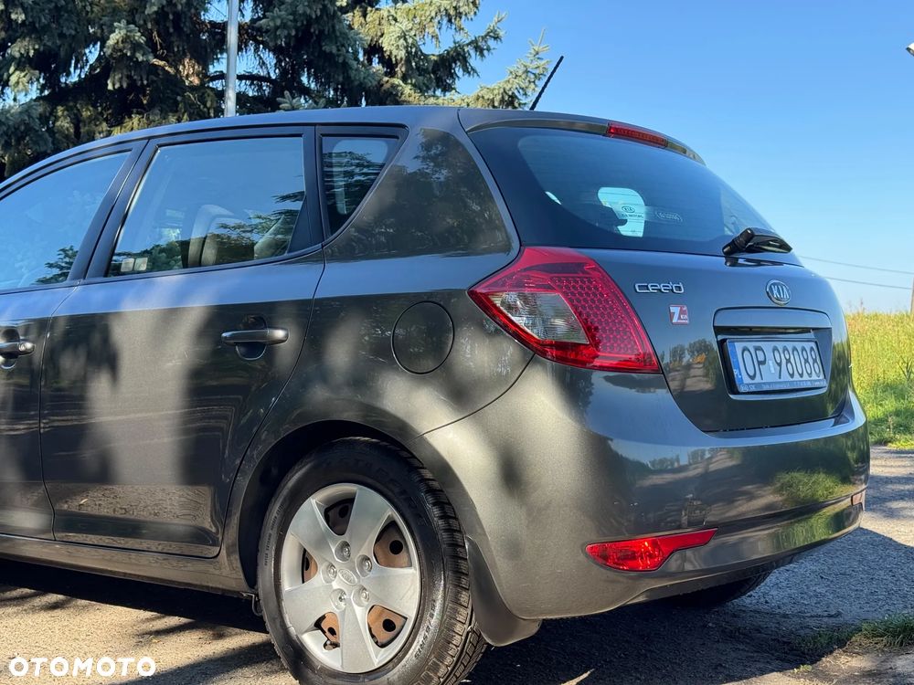 Kia Ceed 1.4 Comfort - 6
