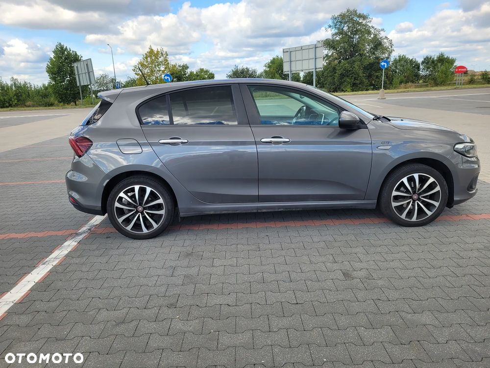 Fiat Tipo 1.4 T-Jet 16v Lounge EU6d - 4