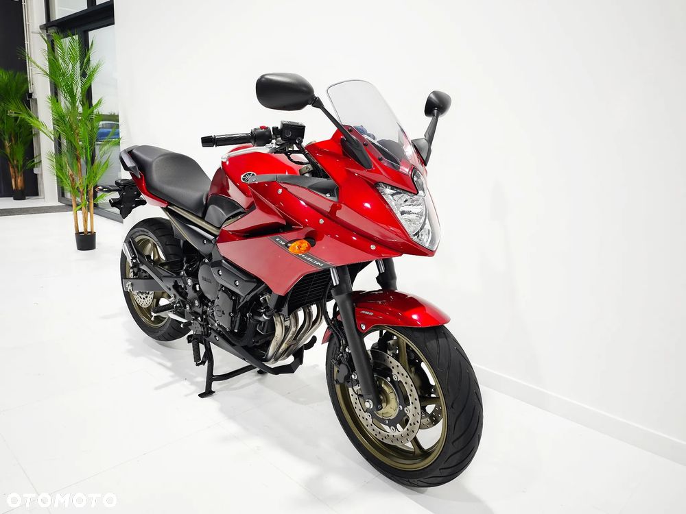 Yamaha XJ - 2