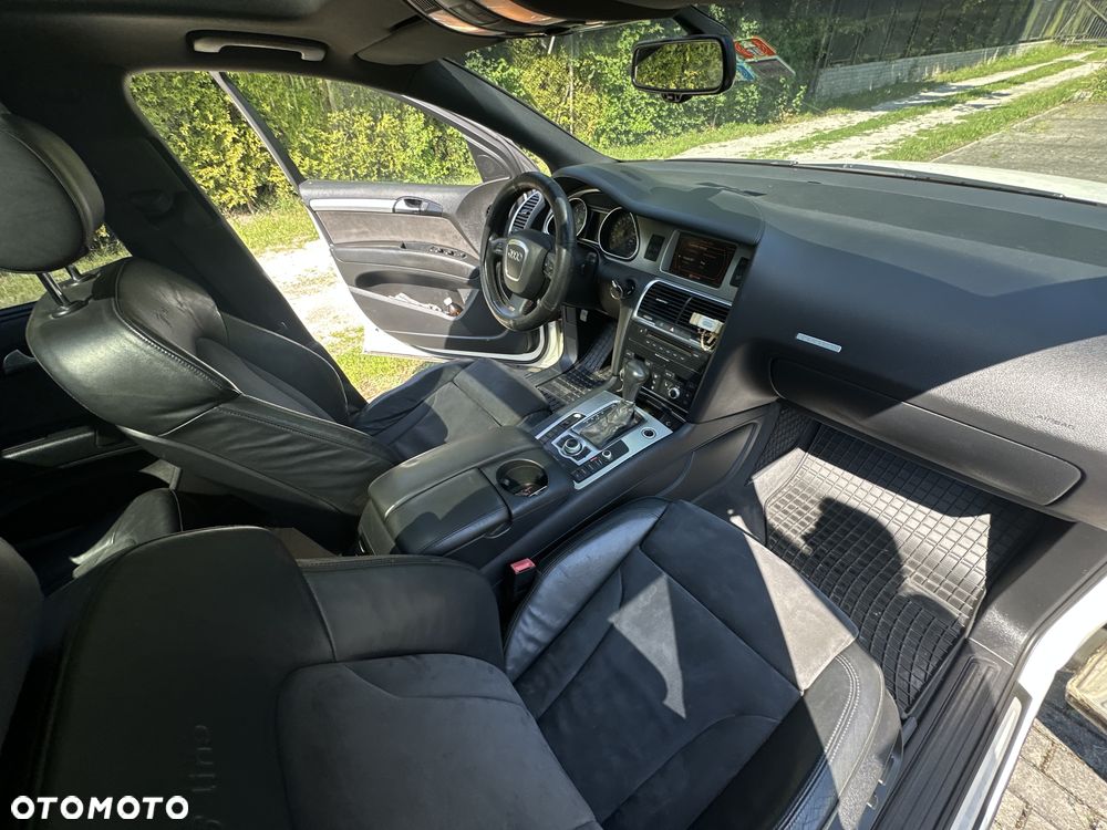 Audi Q7 3.0 TDI DPF Quattro Tiptronic - 25
