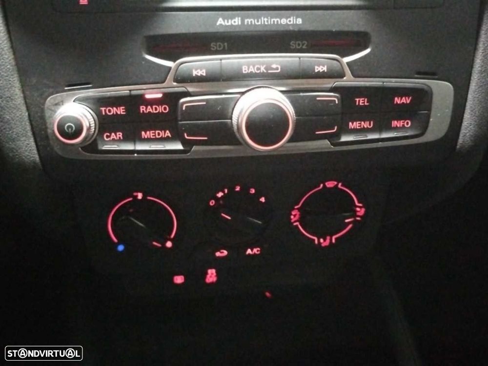 Audi A1 Sportback 1.0 TFSI Design - 14