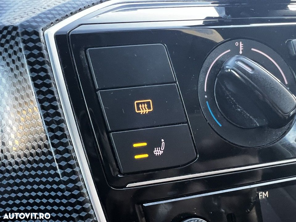 Volkswagen up! - 18
