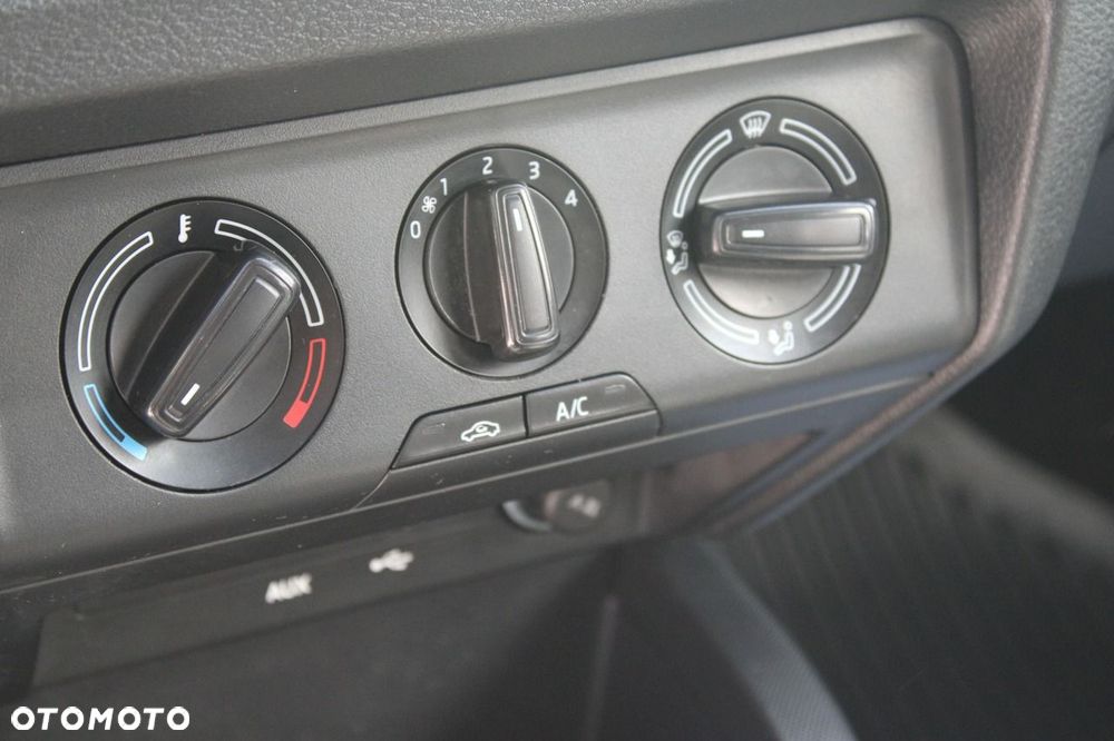 Skoda Fabia - 20