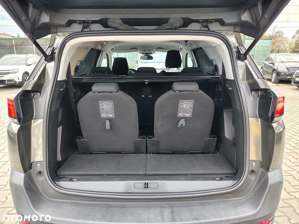 Peugeot 5008 1.5 BlueHDi Active Pack S&S EAT8 - 12