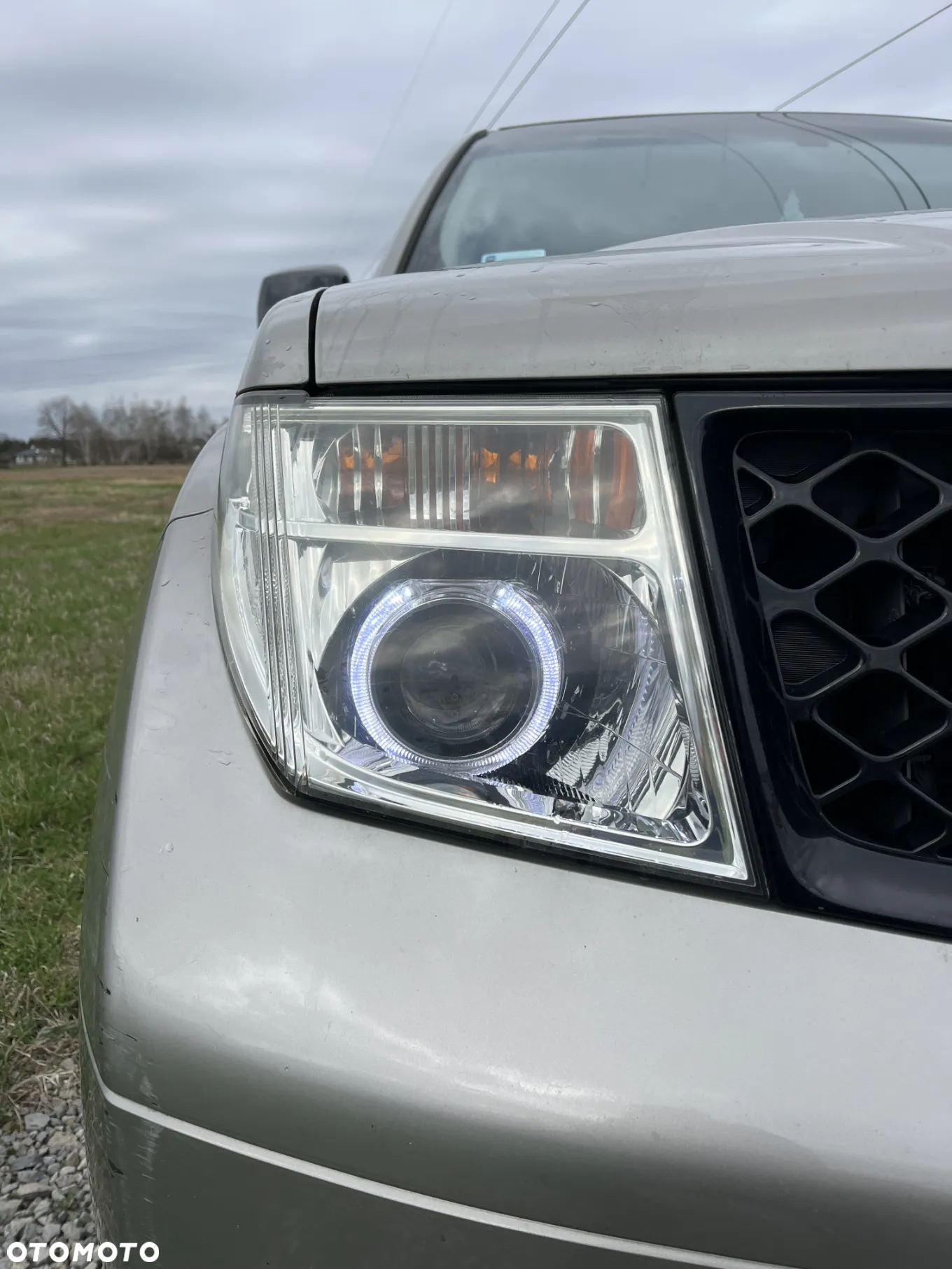 Nissan Pathfinder 2.5 D LE - 3