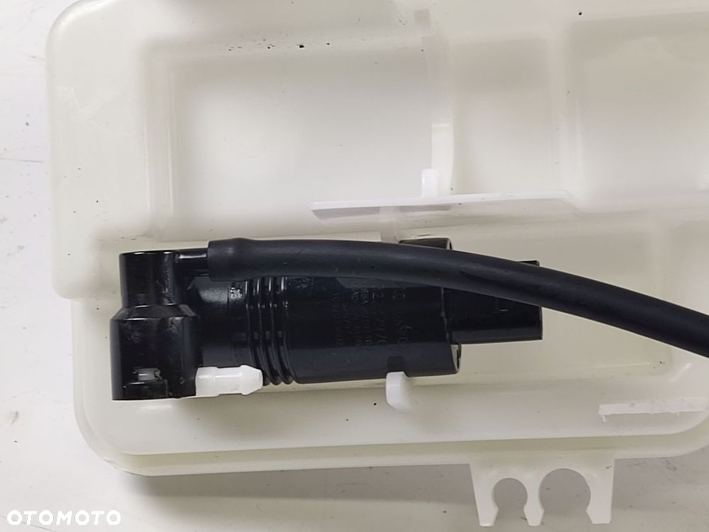 VOLVO XC40 2.0T T4 17-21r Zbiorniczek Płynu Spryskiwaczy - 9