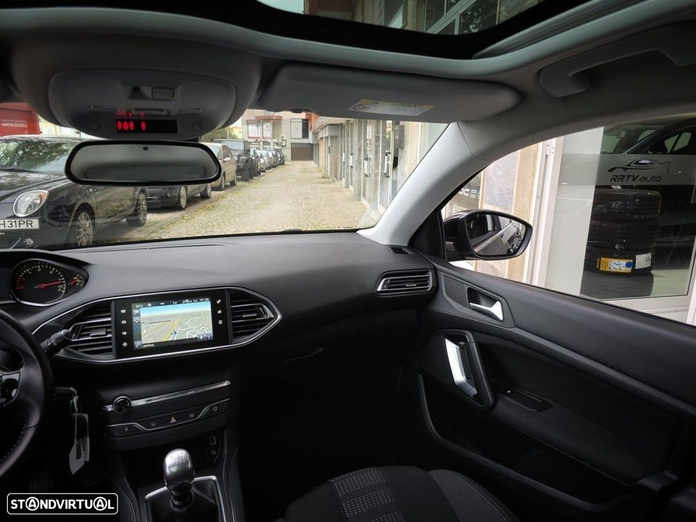 Peugeot 308 SW 1.6 BlueHDi Style J17 - 22
