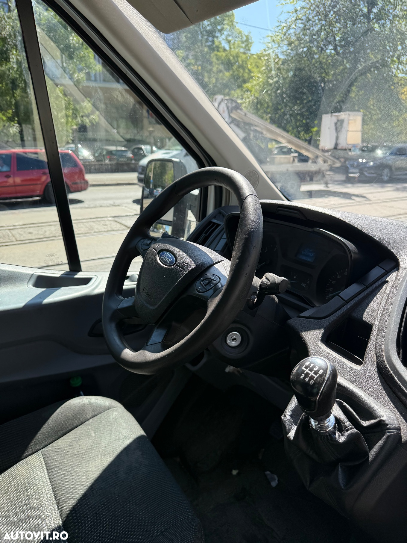 Ford Transit 2017 2.2tdi Punte Dubla 7 locuri  Bena Aluminiu TVA Camioneta Dokka 7 locuri Carosata Pick-Up Unic Proprietar de noua Reprezentanța Ford Carte Service Istoric Complet km reali Clima AC Nu Mercedes Sprinter VW crafter Boxer Peugeot - 9