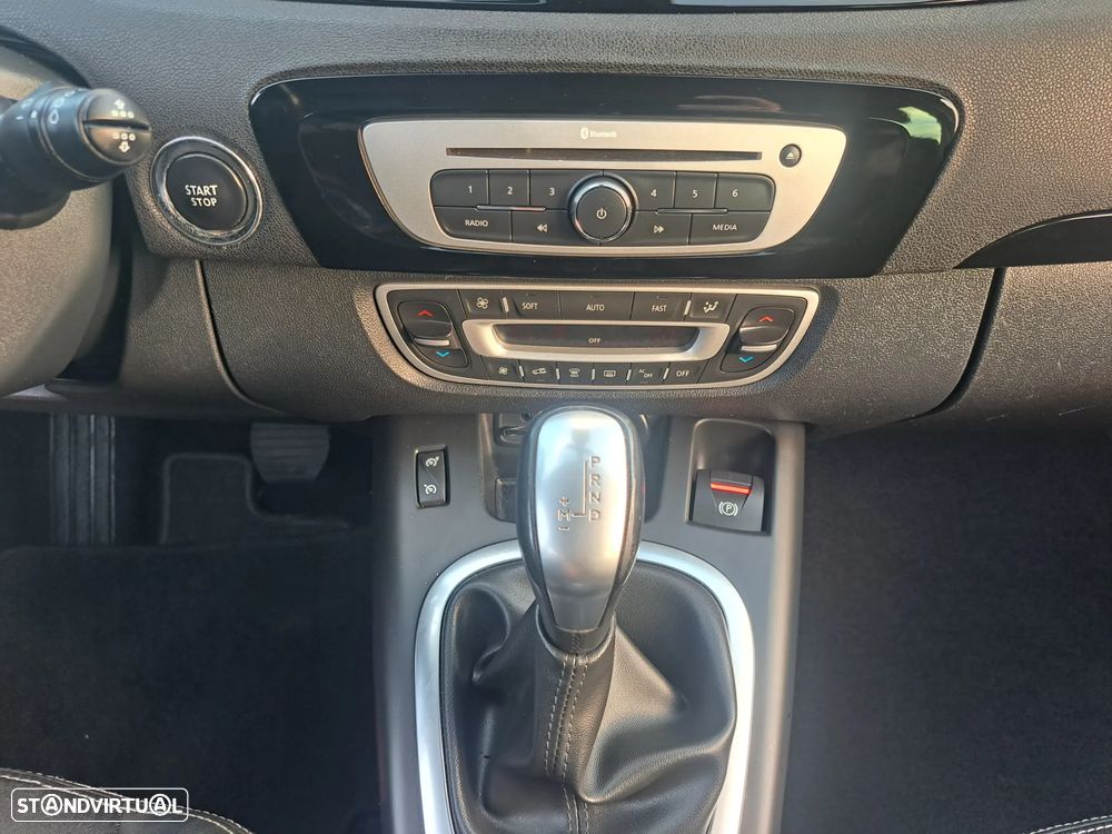 Renault Scénic 1.5 dCi Bose Edition EDC SS - 28