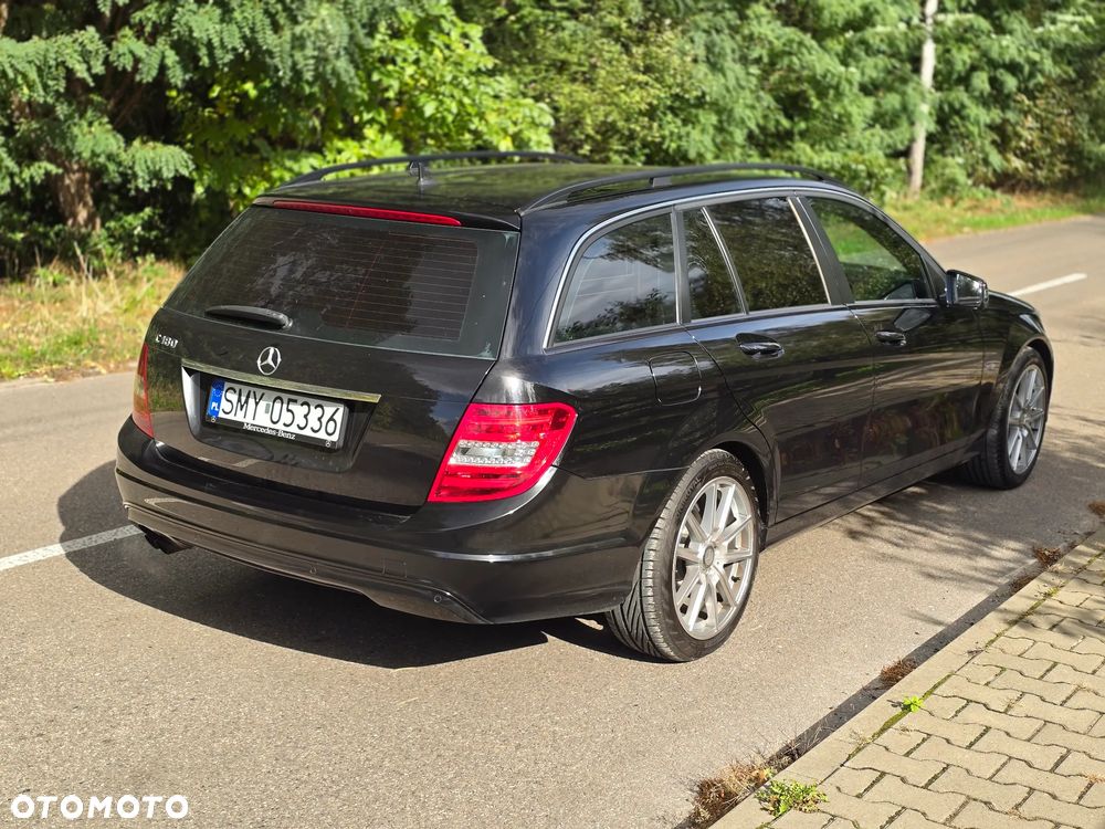 Mercedes-Benz Klasa C 180 CGI BlueEff Avantgarde - 14