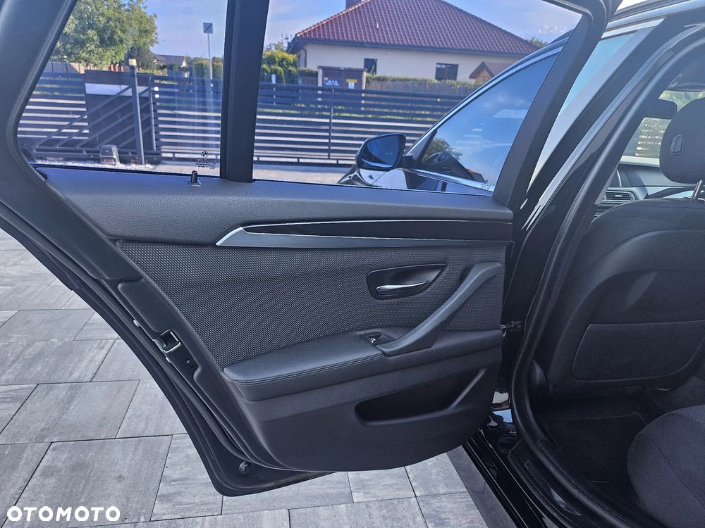 BMW Seria 5 - 13