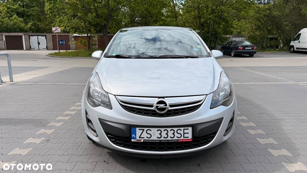 Opel Corsa 1.2 16V Enjoy - 3