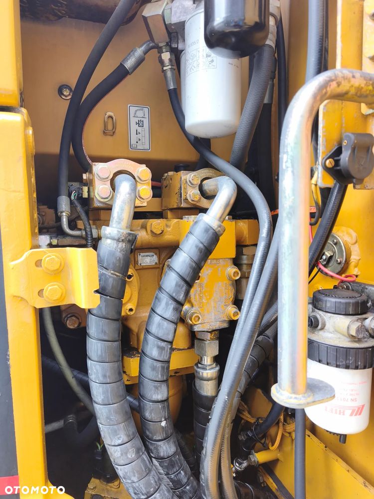 Caterpillar 321C LCR - 8
