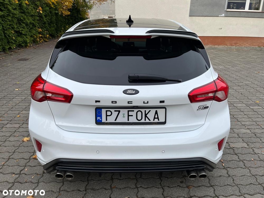 Ford Focus 1.5 EcoBoost STart-Stopp-System ST-LINE - 4