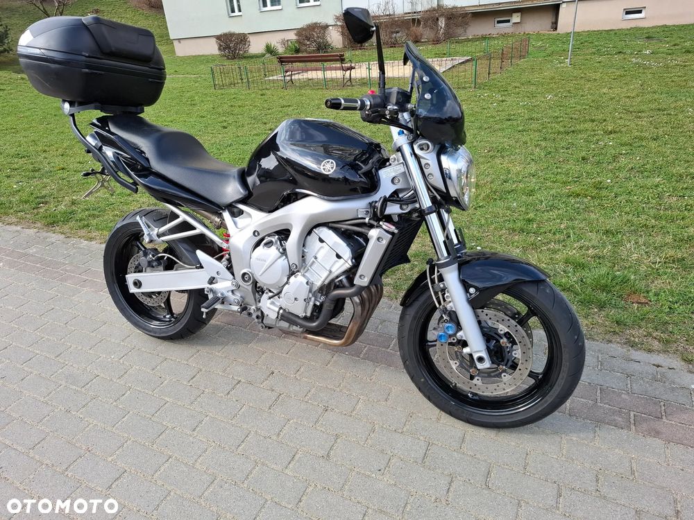Yamaha FZ6 - 19