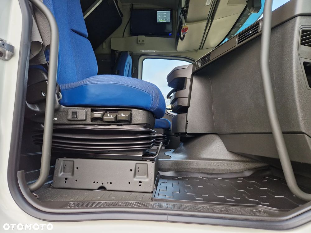 Volvo FH5 460 I-SAVE STANDARD / ACC / I- PARK COOL / TV / POLSKI SALON - 23