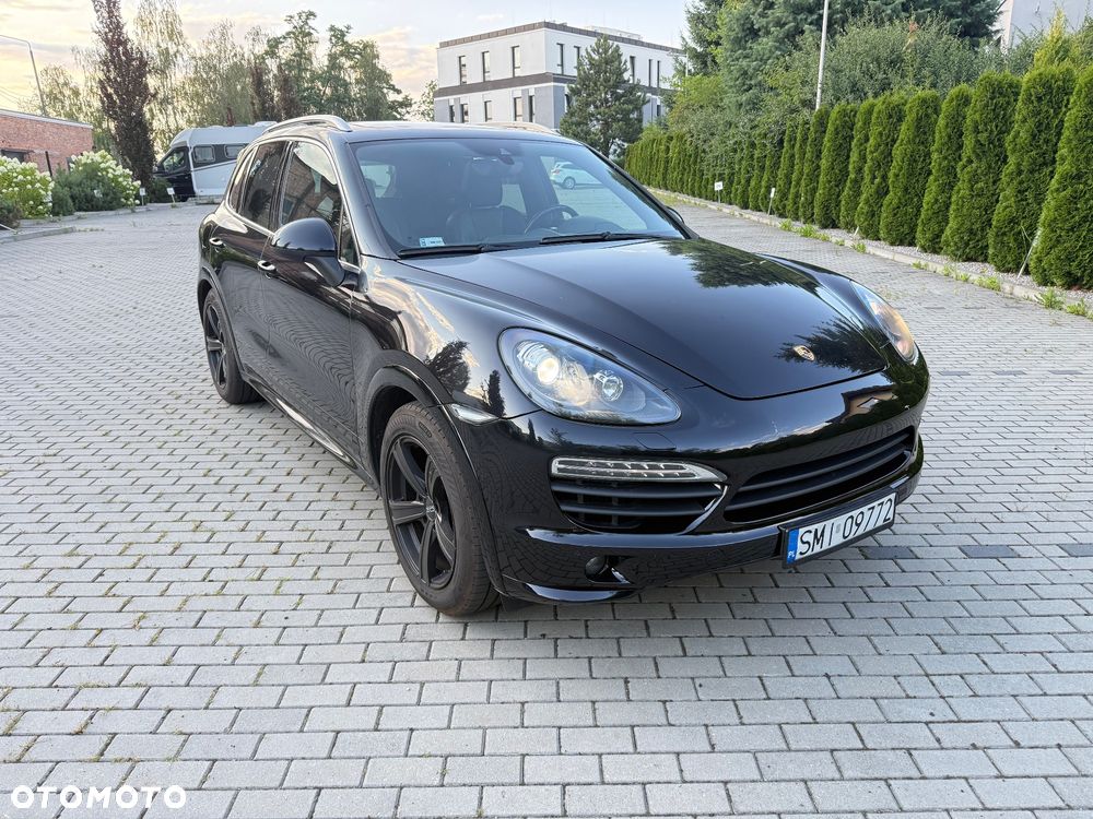Porsche Cayenne - 1