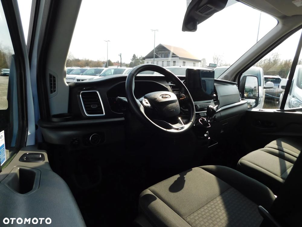 Ford Transit - 10