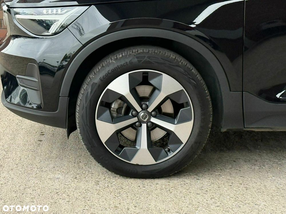 Volvo XC 40 B4 AWD Plus Bright - 9