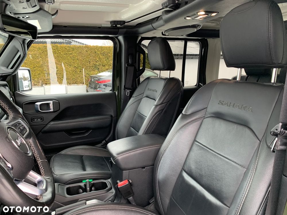 Jeep Wrangler Unlimited 3.6 Automatik Sahara - 17