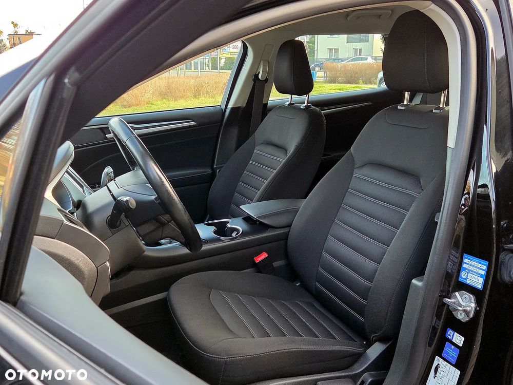 Ford Mondeo 2.0 TDCi STart-Stopp Titanium - 19