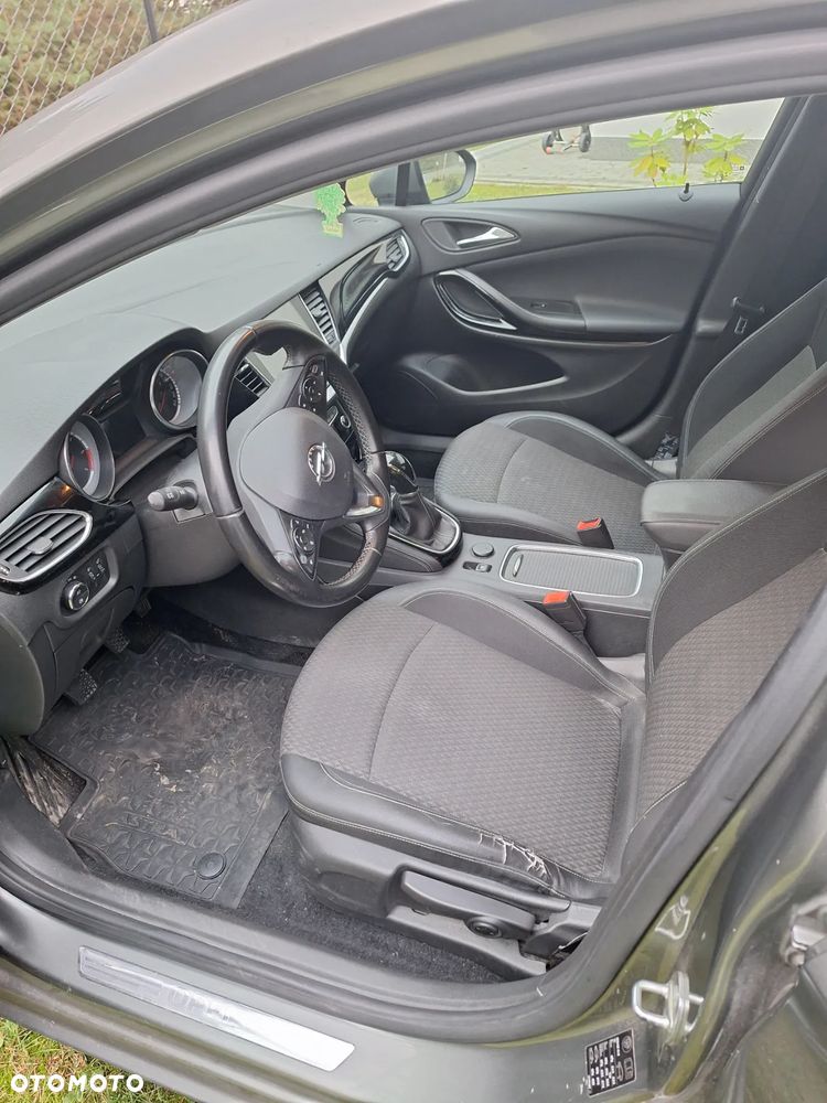 Opel Astra V 1.6 CDTI Elite S&S - 10