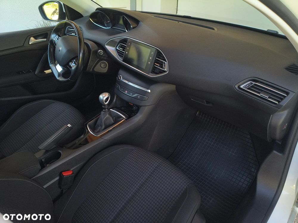 Peugeot 308 1.5 BlueHDi Business Line S&S - 7