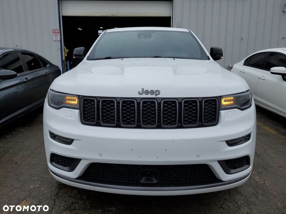 Jeep Grand Cherokee 2020 photo 2