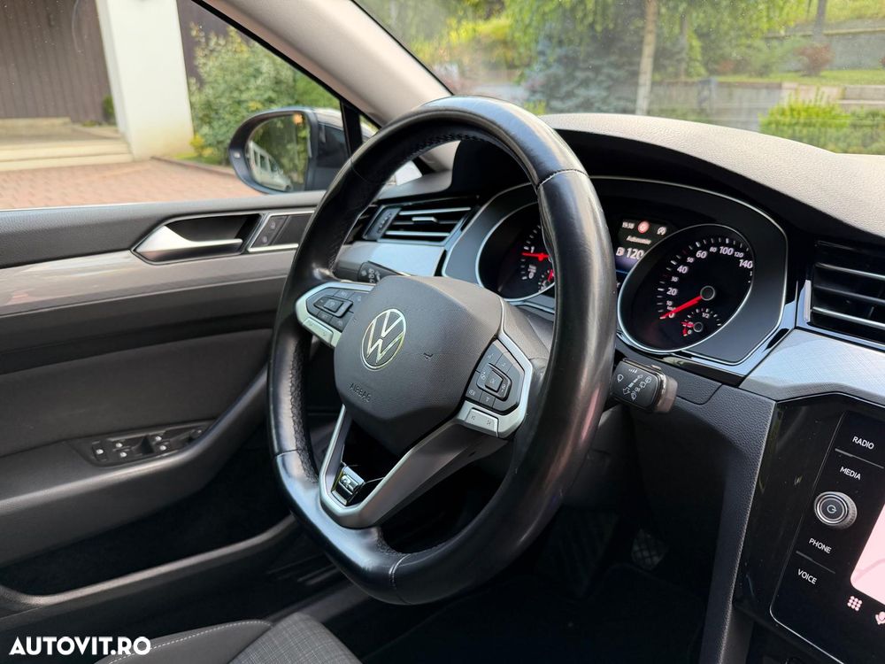 Volkswagen Passat 2.0 TDI R Executive - 13