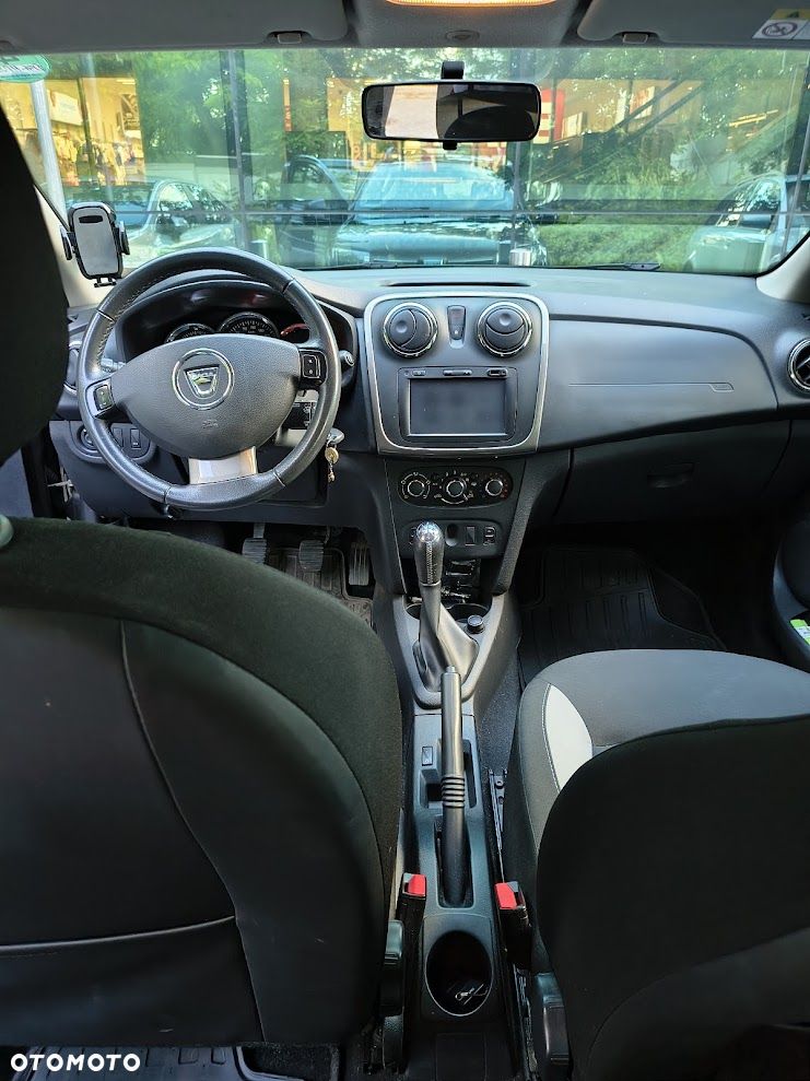 Dacia Sandero 0.9 TCe Laureate - 9