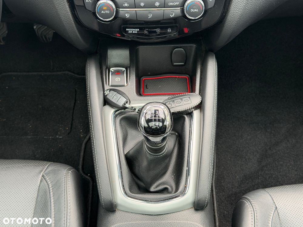 Nissan Qashqai 1.6 DIG-T Tekna+ - 20