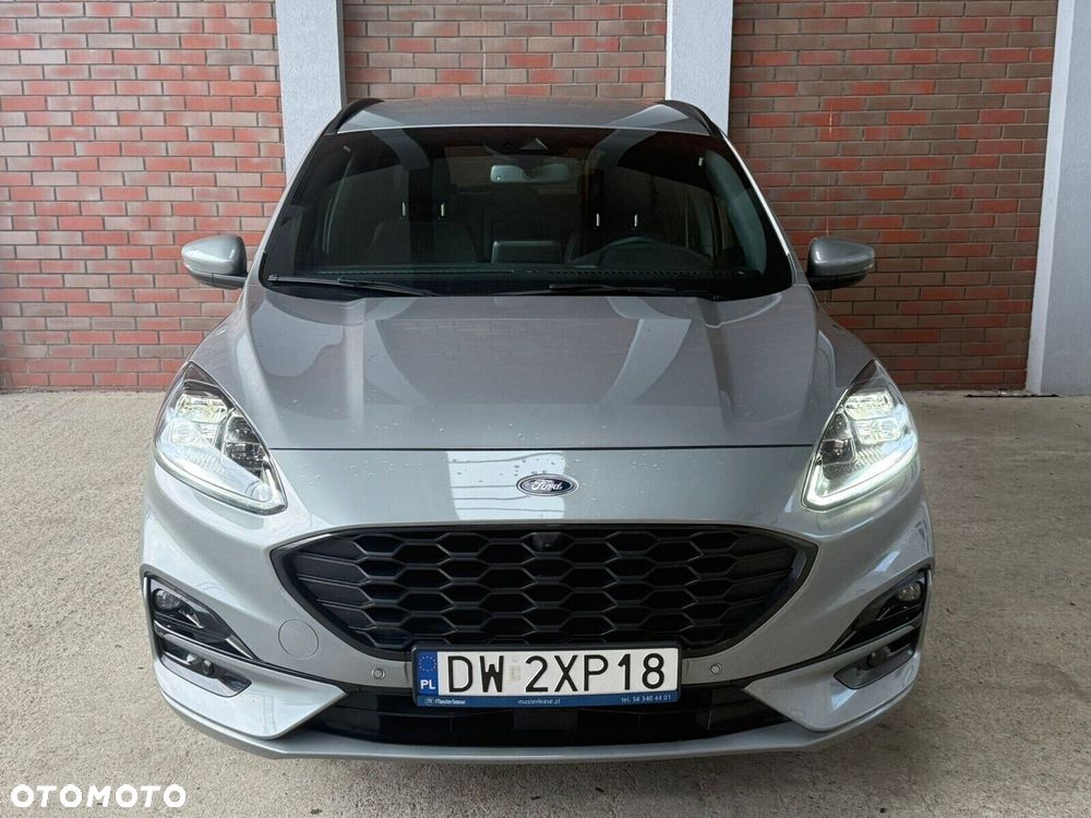 Ford Kuga - 2