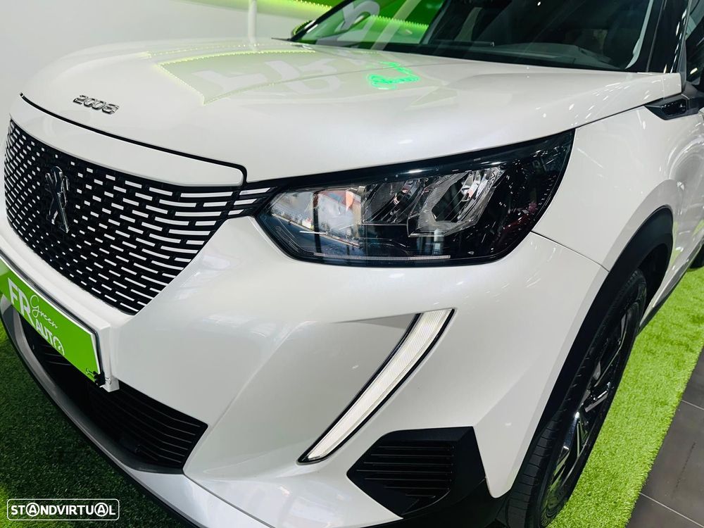 Peugeot e-2008 50 kWh Active Pack - 22