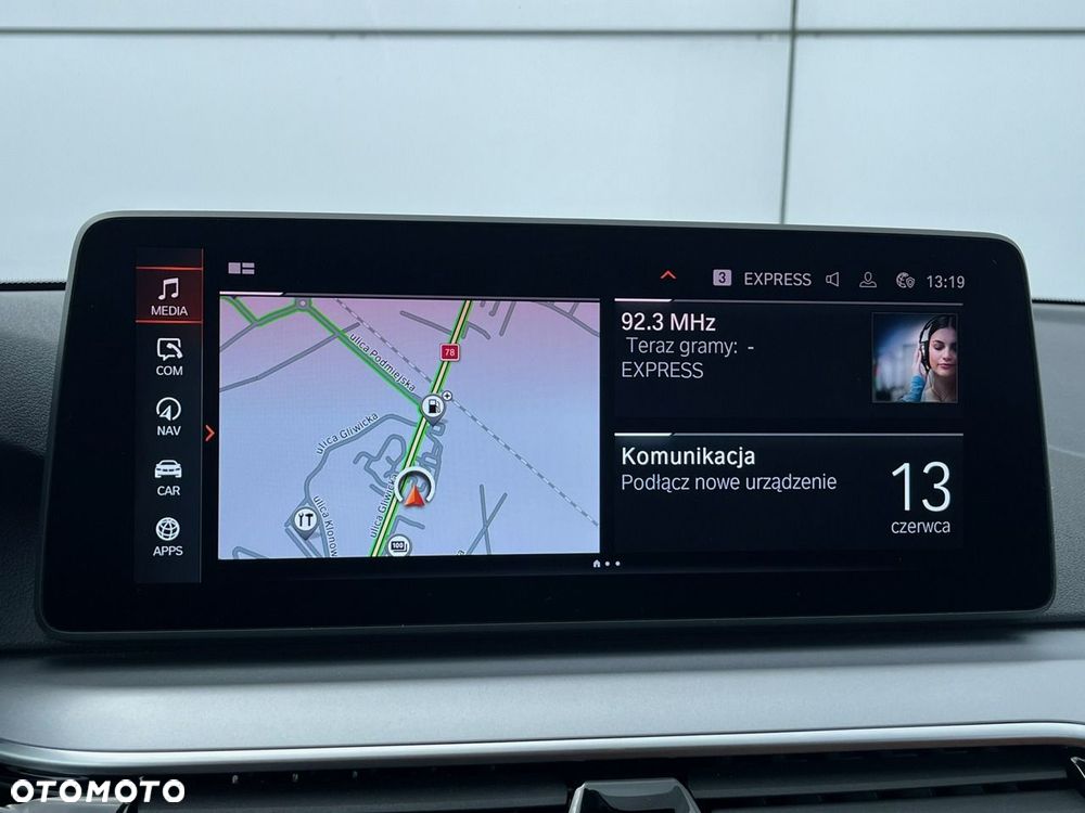 BMW Seria 5 520d xDrive - 27