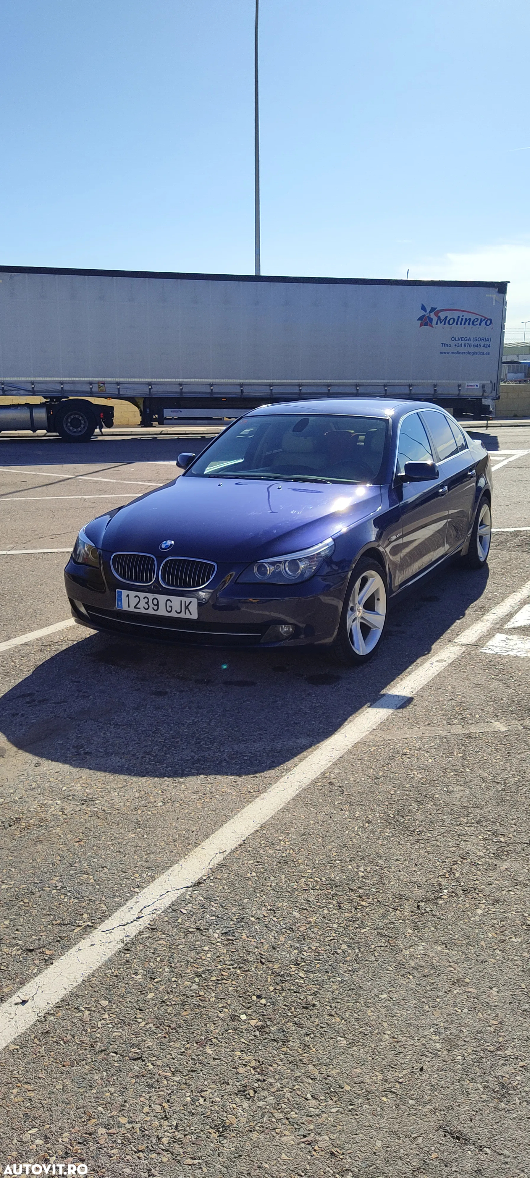 BMW Seria 5 525d xDrive - 2