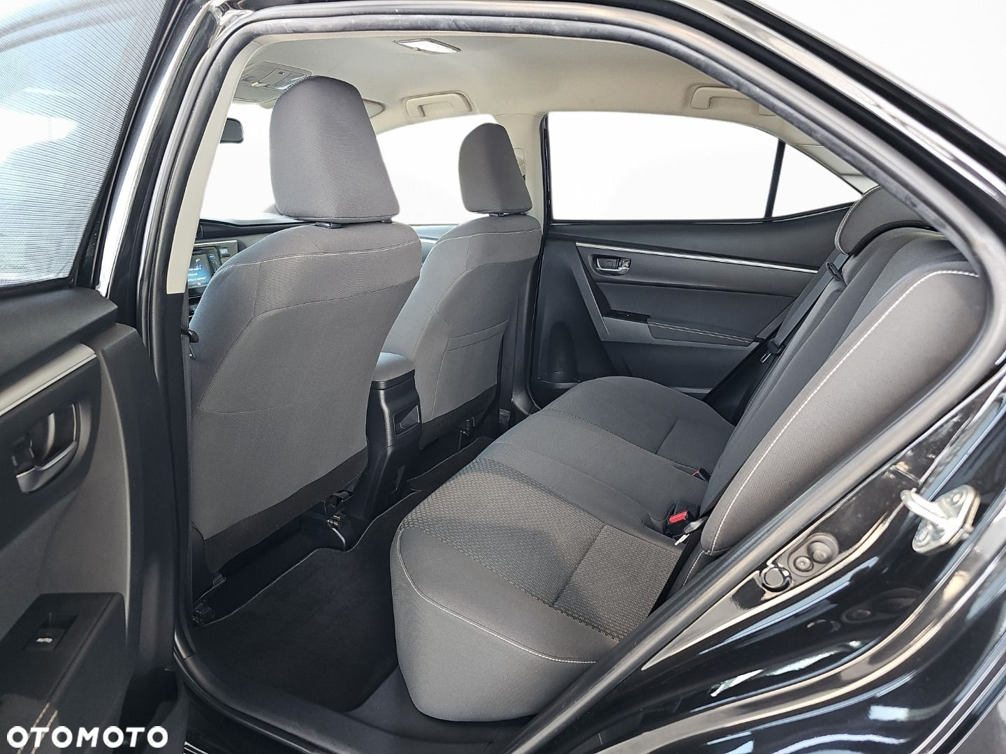 Toyota Corolla - 9