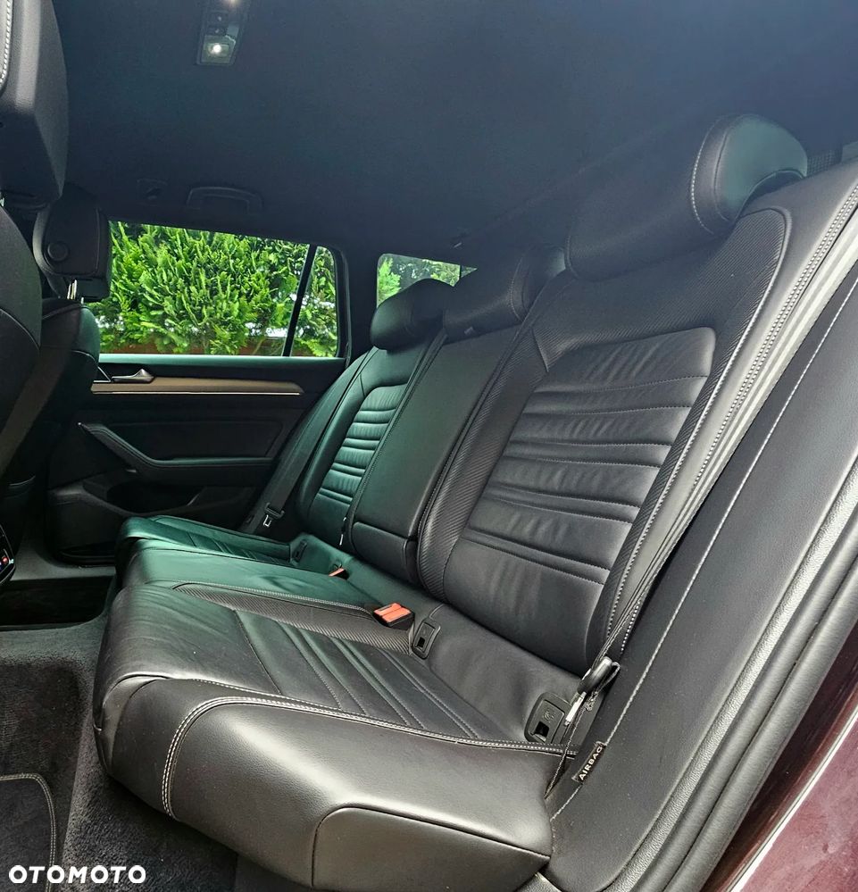 Volkswagen Passat 2.0 TDI (BlueMotion Technology) Highline - 12