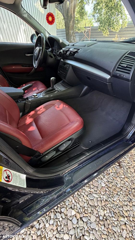 BMW Seria 1 120i Aut. - 2