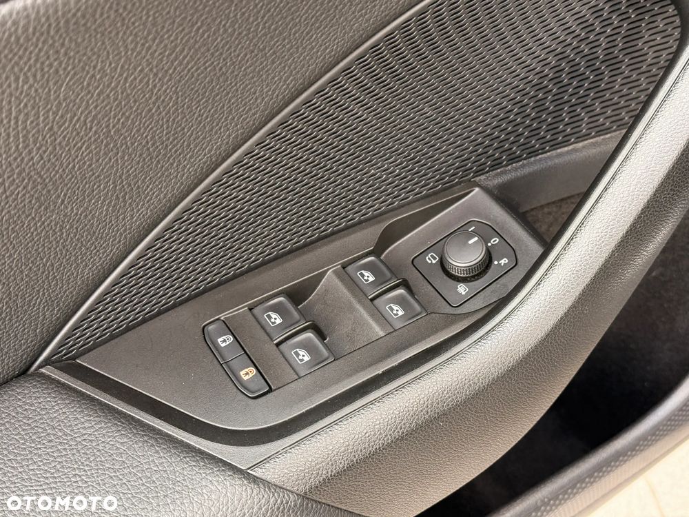 Skoda Octavia 1.5 TSI Selection - 30
