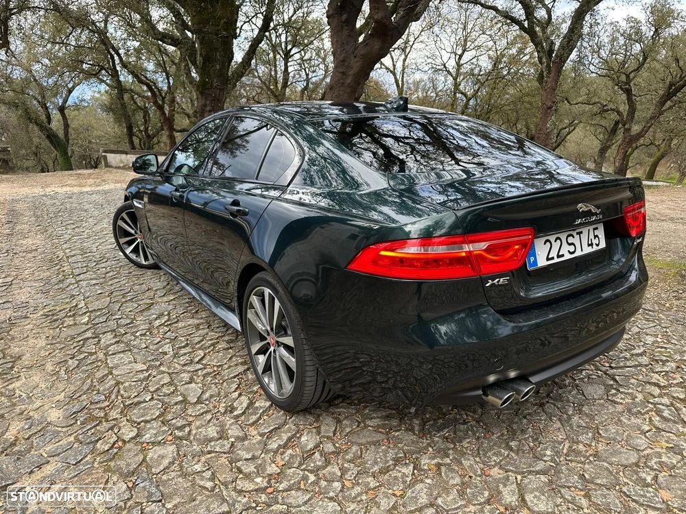 Jaguar XE 2.0 D R-Sport Aut. - 3